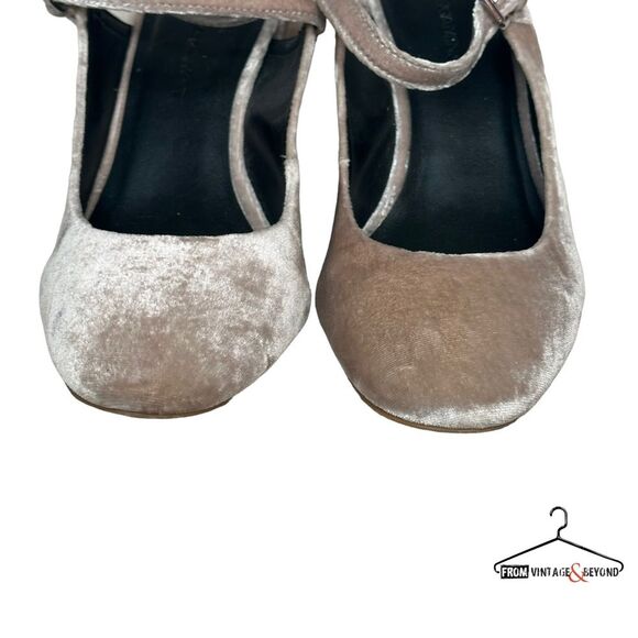 Rebecca Minkoff Brooke Velvet Chunky Heel Pump - Picture 4 of 7